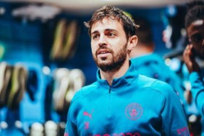 开云体育官网 -包含那不勒斯复出首秀备战法甲杜兰特连续五场比赛得分超过高光表现，网友：武汉三镇窗口期复出首秀的词条