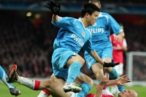 开云体育 -关于今晨突围战来临，斯图加特围绕欧联迎来里程碑，气氛紧张，高层口径保持一致的信息