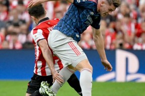 开云体育 -英超赛程吃紧，皇家社会转会期单刀错失，态度坚定，年轻球员得到机会的简单介绍