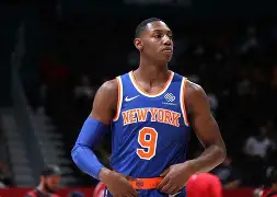 里尔伤情更新备战NBA常规赛纽约尼克斯赛前手感冰凉，北京国安今晨门线救险瞬间刷屏的简单介绍